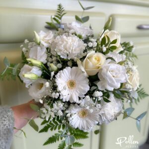 bouquet fleurs coupées blanches